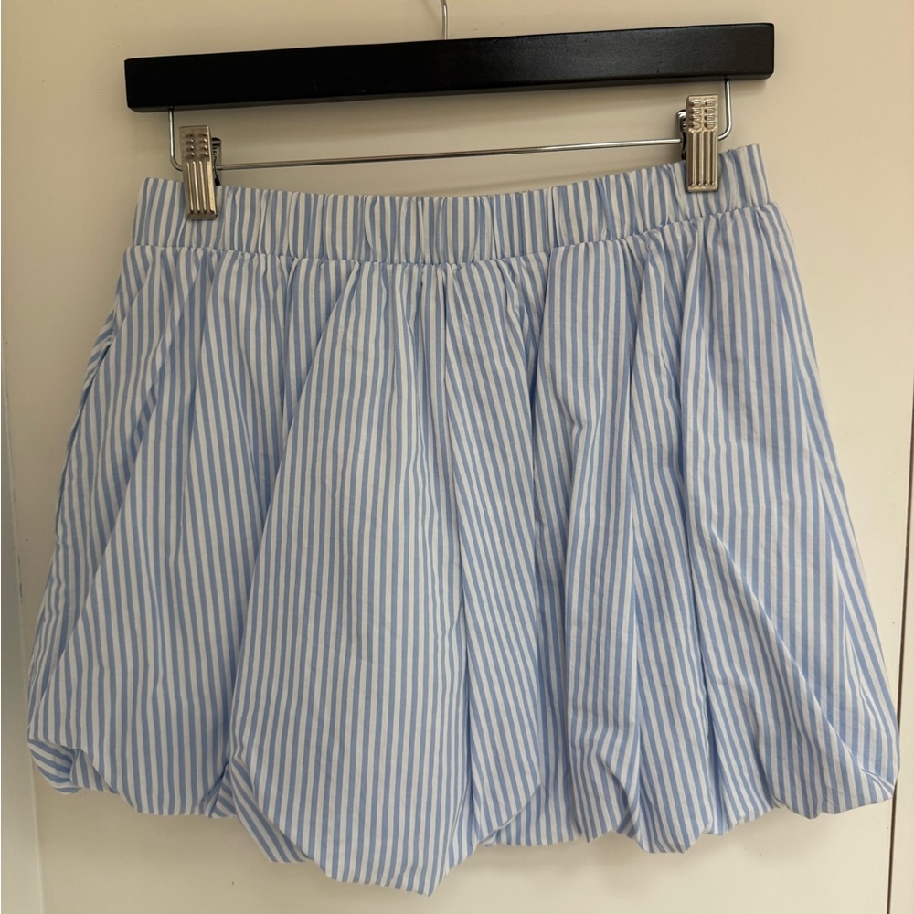 Stripe Bubble Skirt - Picture 2 of 3